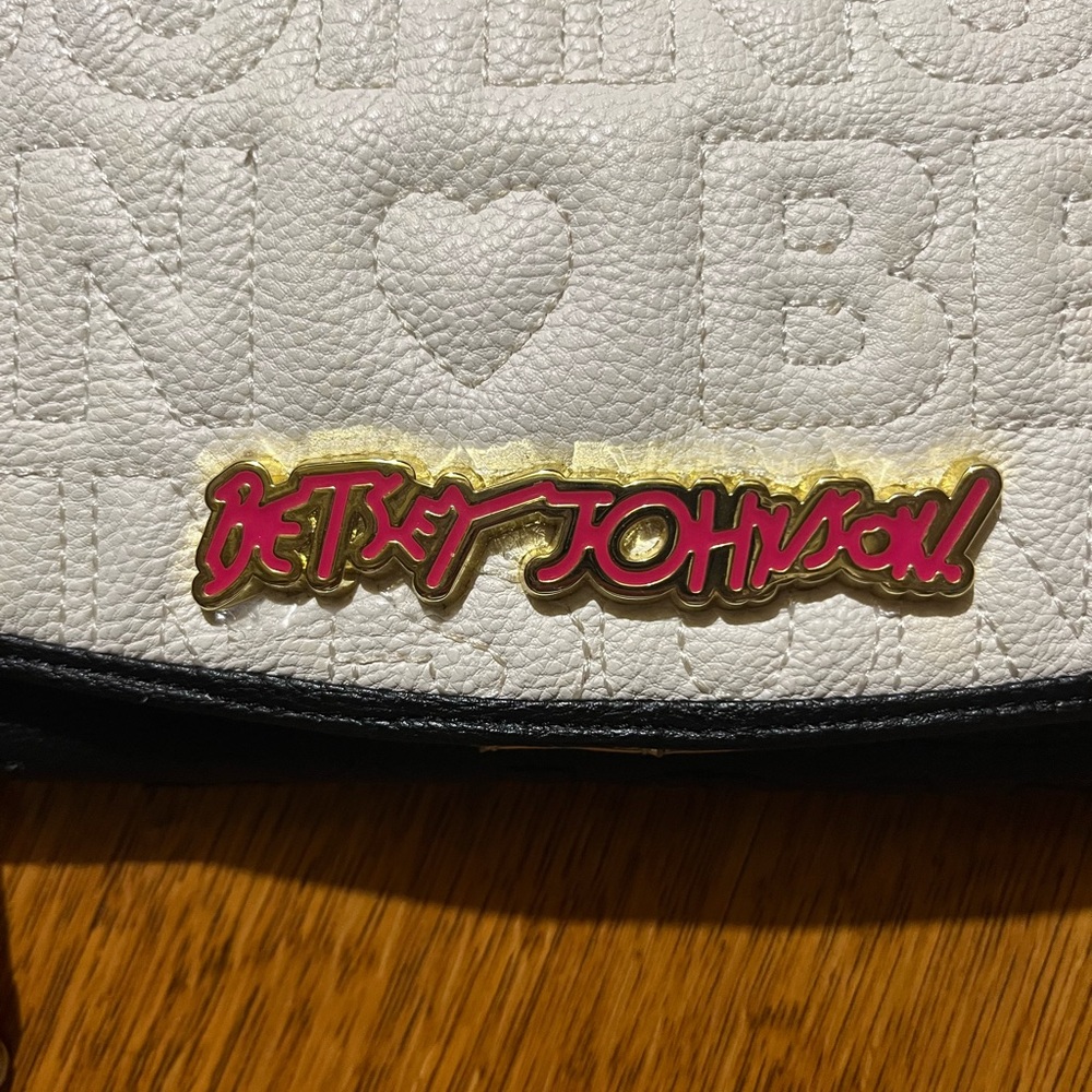 Betsey Johnson Black and White Clutch - Picture 2 of 11
